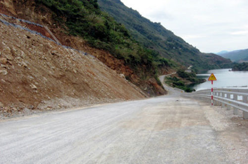 Dự án nâng cấp Tỉnh lộ 107 Lai Châu	